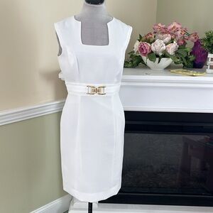 TAHARI White Sleeveless Square Neck Gold Buckle Waist Detail Size 6 Dres…